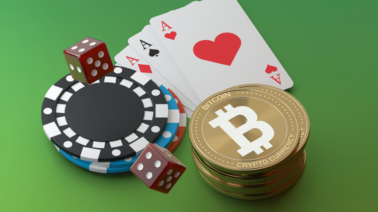 Bitcoin Casinos vs Regular Online Casinos: Understanding the Real Differences in 2026